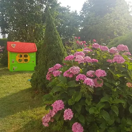 ホームステイ Sloneczny Zakatek Ustka-przewloka ウストカ